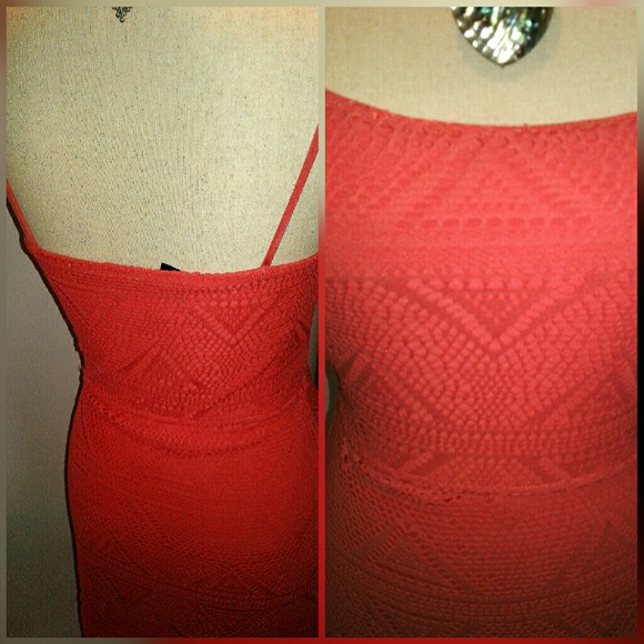 Lord & Taylor GORGEOUS Coral Dress by DESIGN LAB - Picture 2 of 8